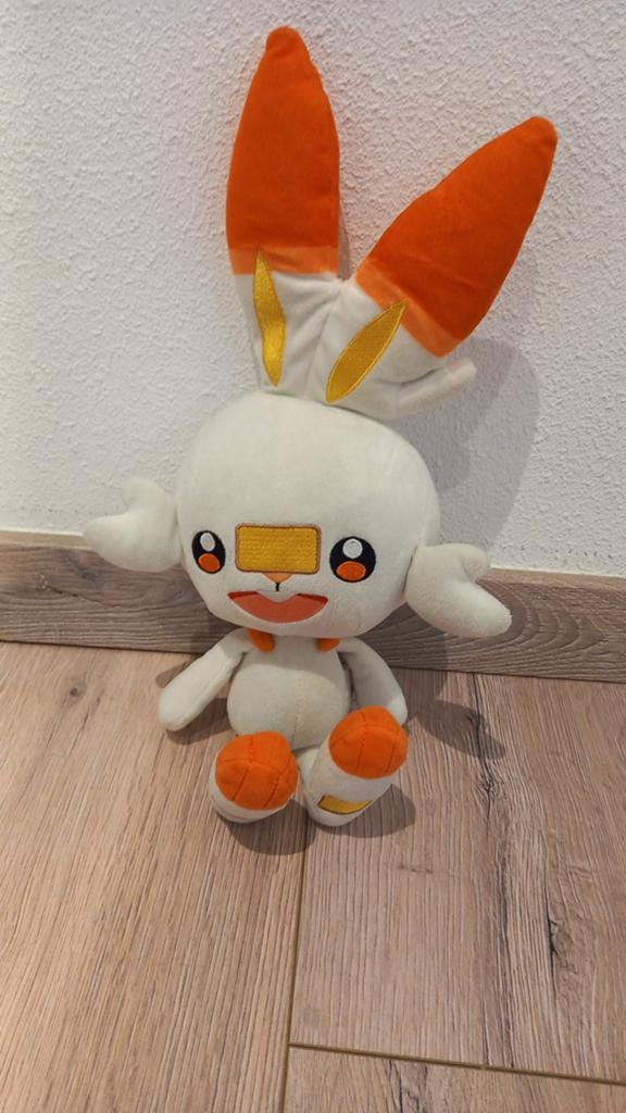 Scorbunny Pokémon knuffel - Zo goed als nieuw, Overige merken, Konijn, Ophalen of Verzenden, Zo goed als nieuw
