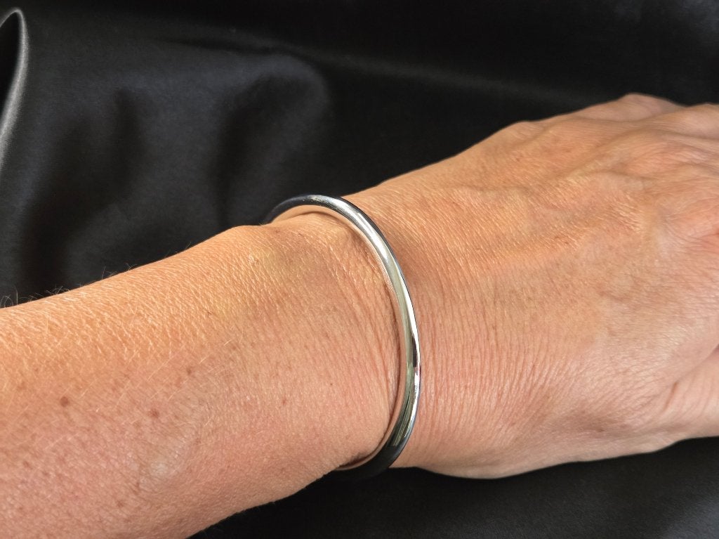 Zilveren design van smal naar breed slavenarmband. 2026/517, ., Nieuw, Ophalen of Verzenden, .