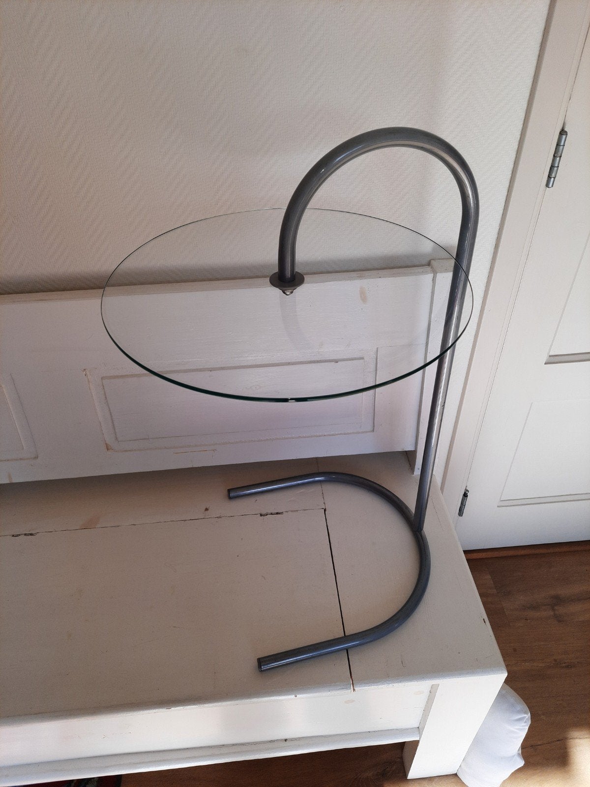 4 tafeltjes nachtkastjes ikea type Ry,lees de beschrijving, Huis en Inrichting, Ophalen of Verzenden, Zo goed als nieuw, Rond