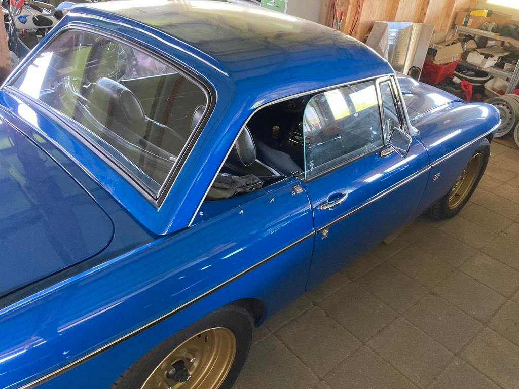 MG B hardtop, Ophalen, Bumper