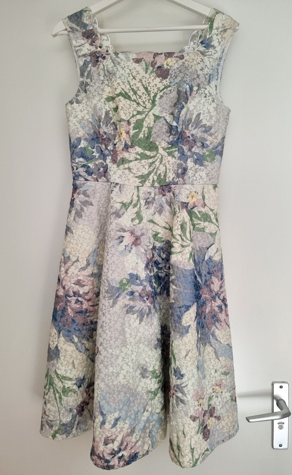 Phase Eight Pastel Bloemenjurk Maat 38/40 (M), Kleding | Dames, Maat 38/40 (M), Overige kleuren, Cocktailjurk, Ophalen of Verzenden
