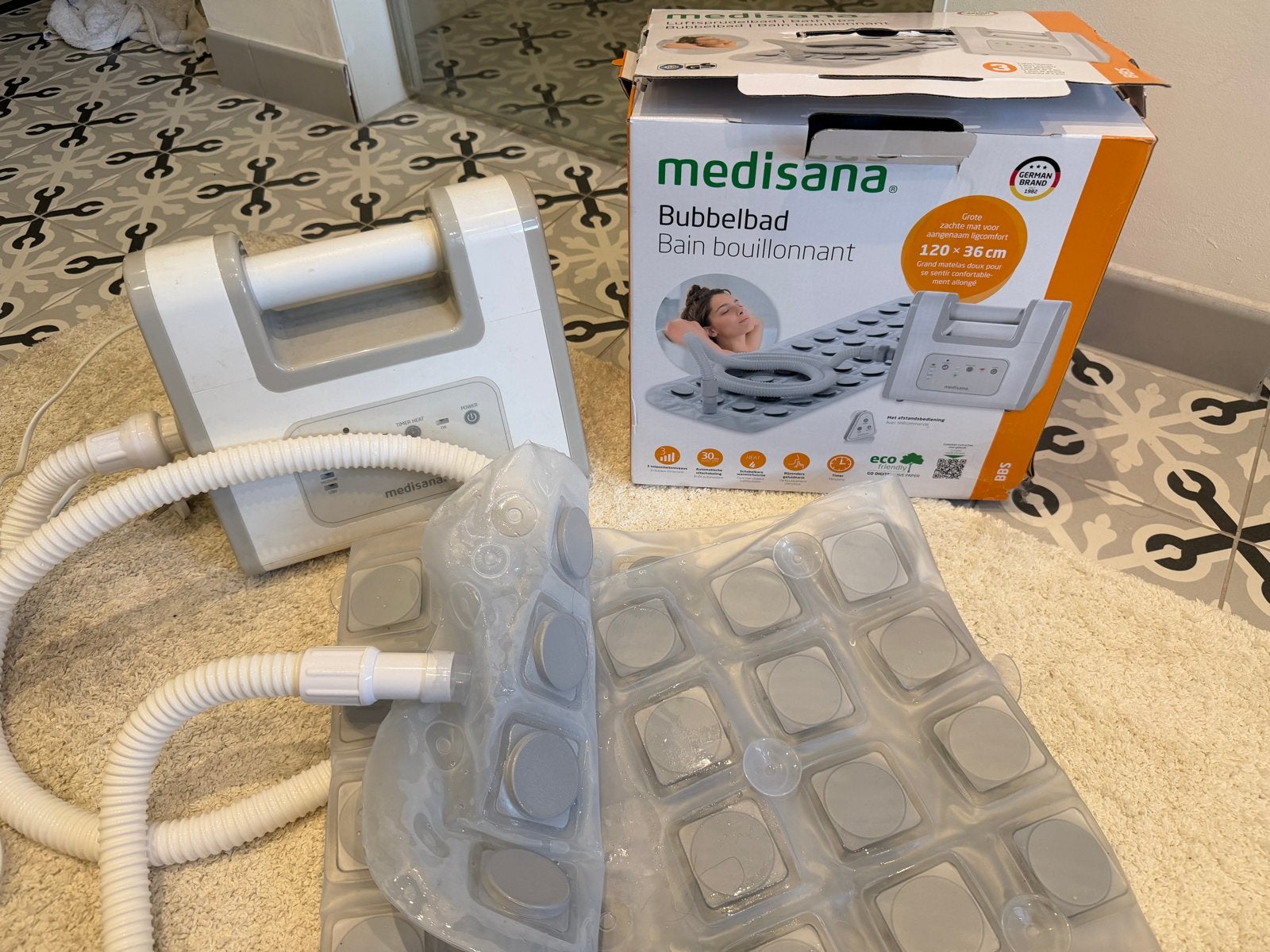 Medisana Bubbelbadmat - Eigen Spa in Huis, Ophalen, Zo goed als nieuw, Overige typen