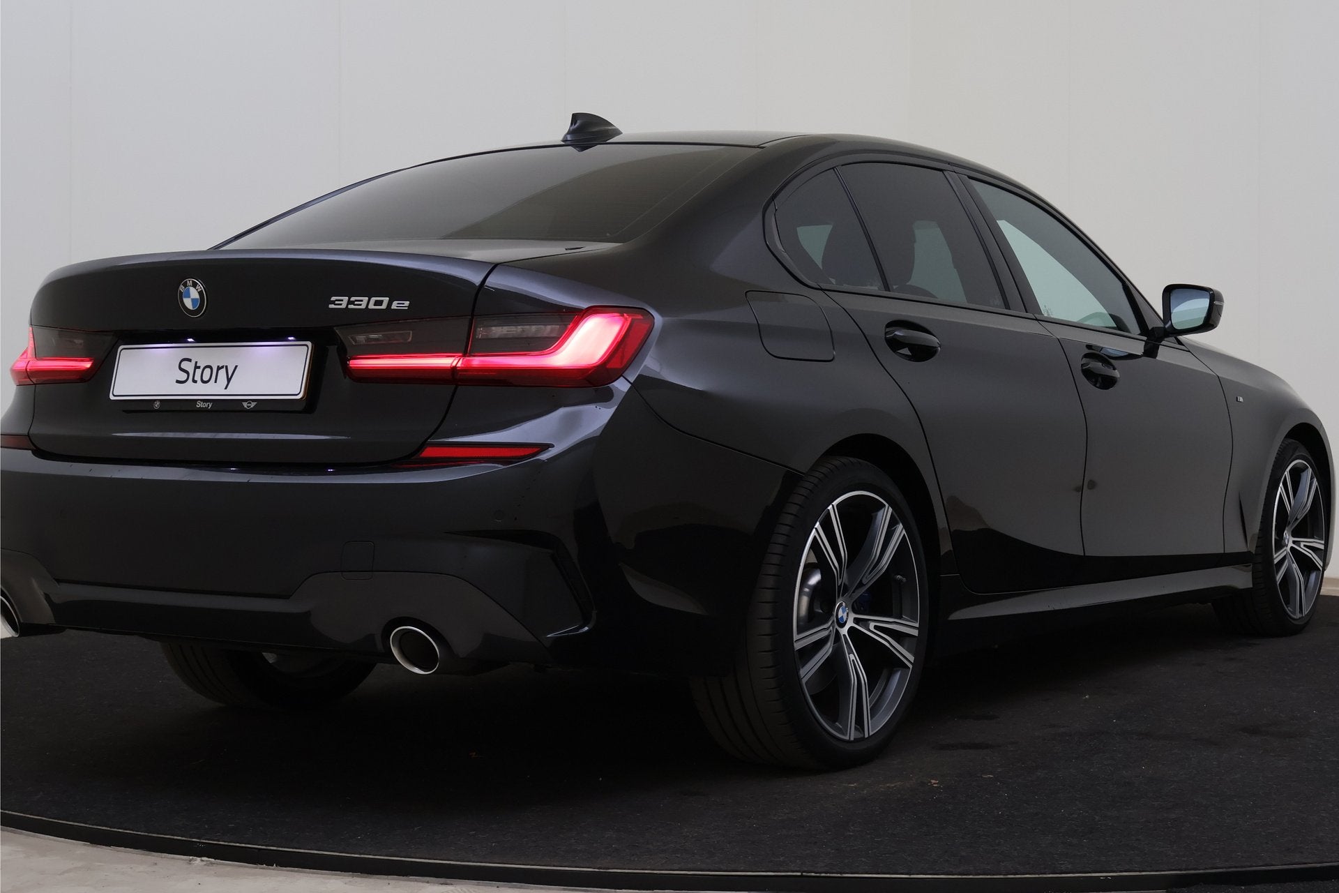 BMW 3 Serie 330e High Executive M Sport Automaat / Sportstoe, Auto's, Achterwielaandrijving, Gebruikt, 4 cilinders, Met garantie (alle)
