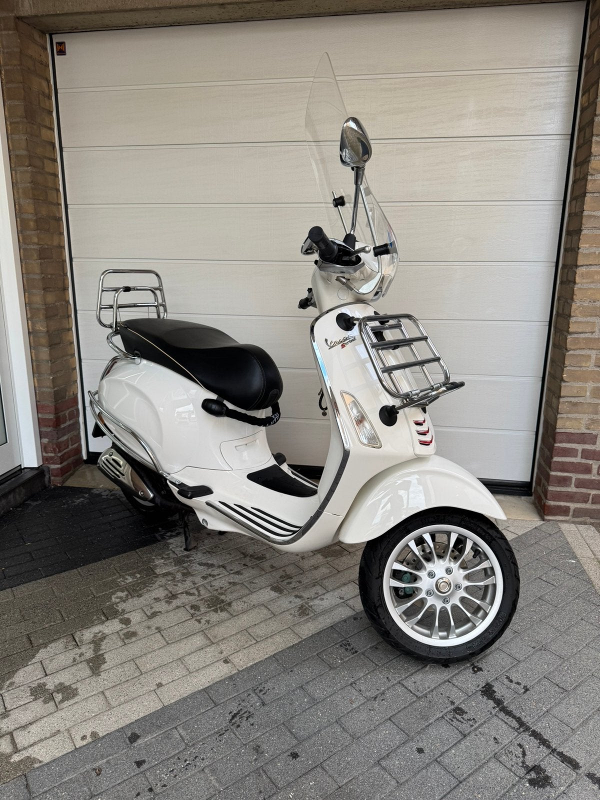 Vespa Sprint 50 4T i-get, Fietsen en Brommers, Ophalen, Overige modellen, Zo goed als nieuw, Benzine