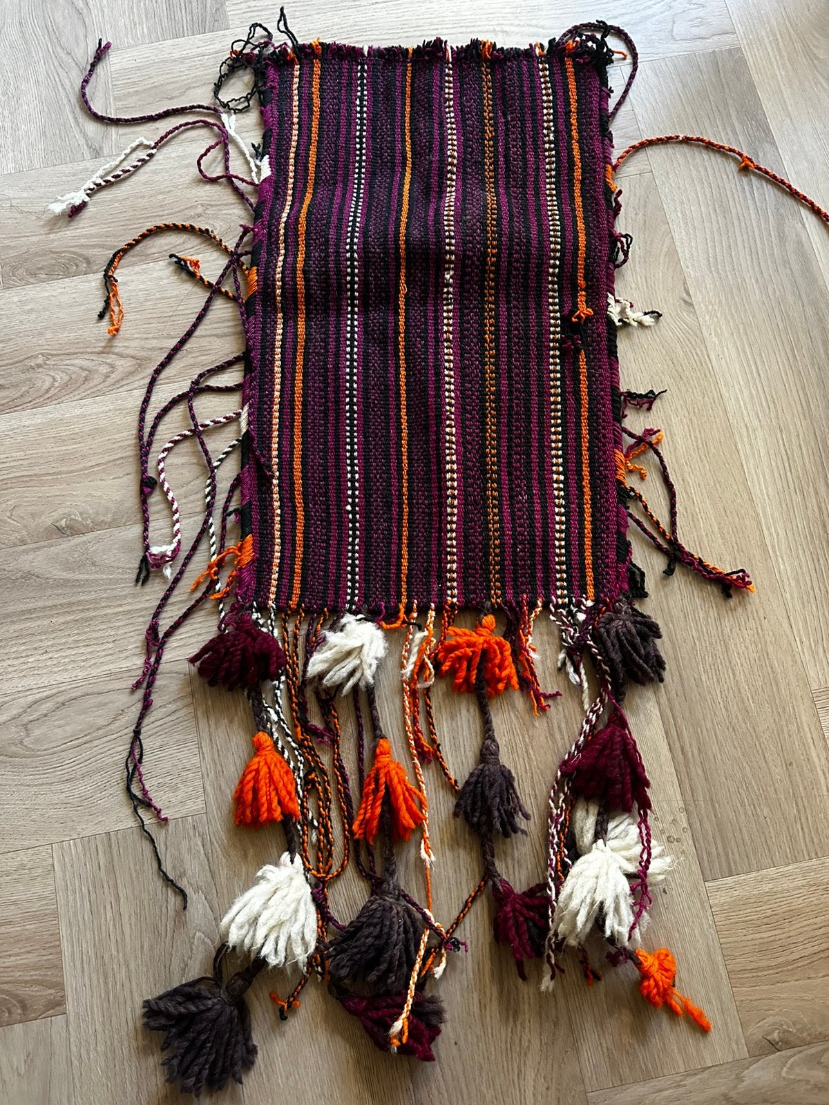 100 jaar oud marokkaans hand geknoopt kussen, Huis en Inrichting, Woonaccessoires | Kussens, Ophalen of Verzenden, Zo goed als nieuw