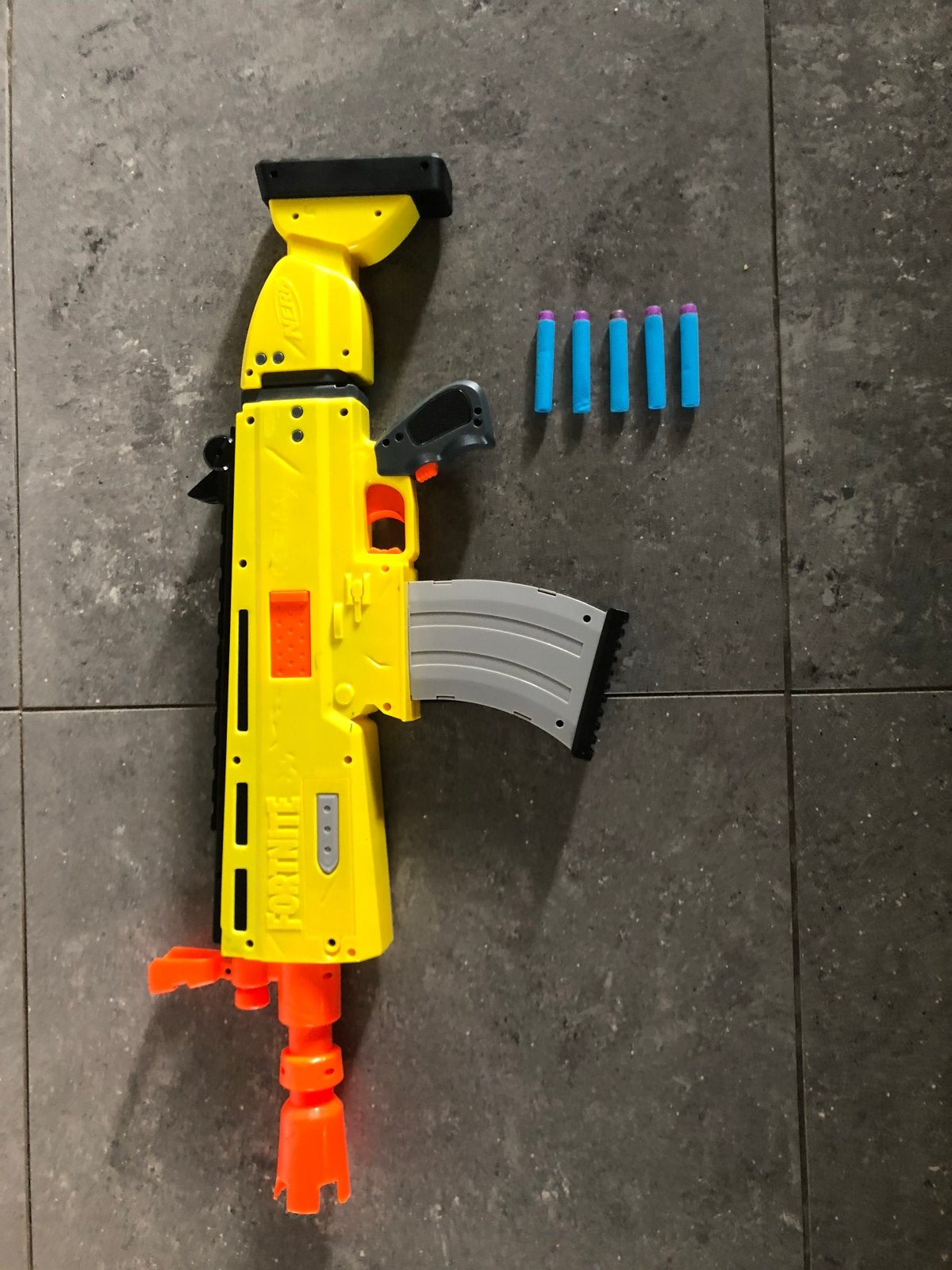 Fortnite Scar Nerf Blaster met pijltjes, Ophalen of Verzenden, Gebruikt