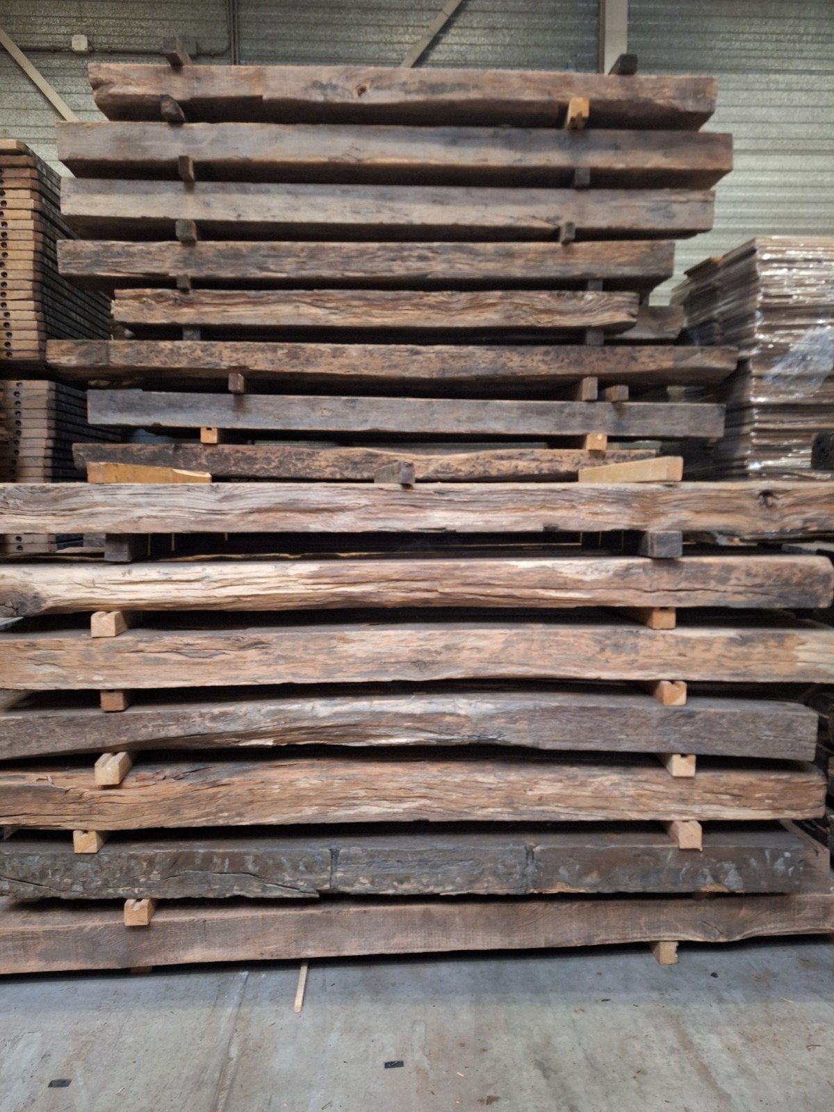 oud eiken balken gebinten  Geborsteld  hout, Ophalen of Verzenden, 250 cm of meer, Balken