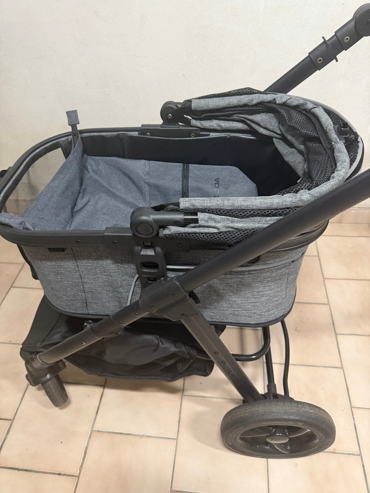 Luxe hondenwagen, Ophalen, Zo goed als nieuw