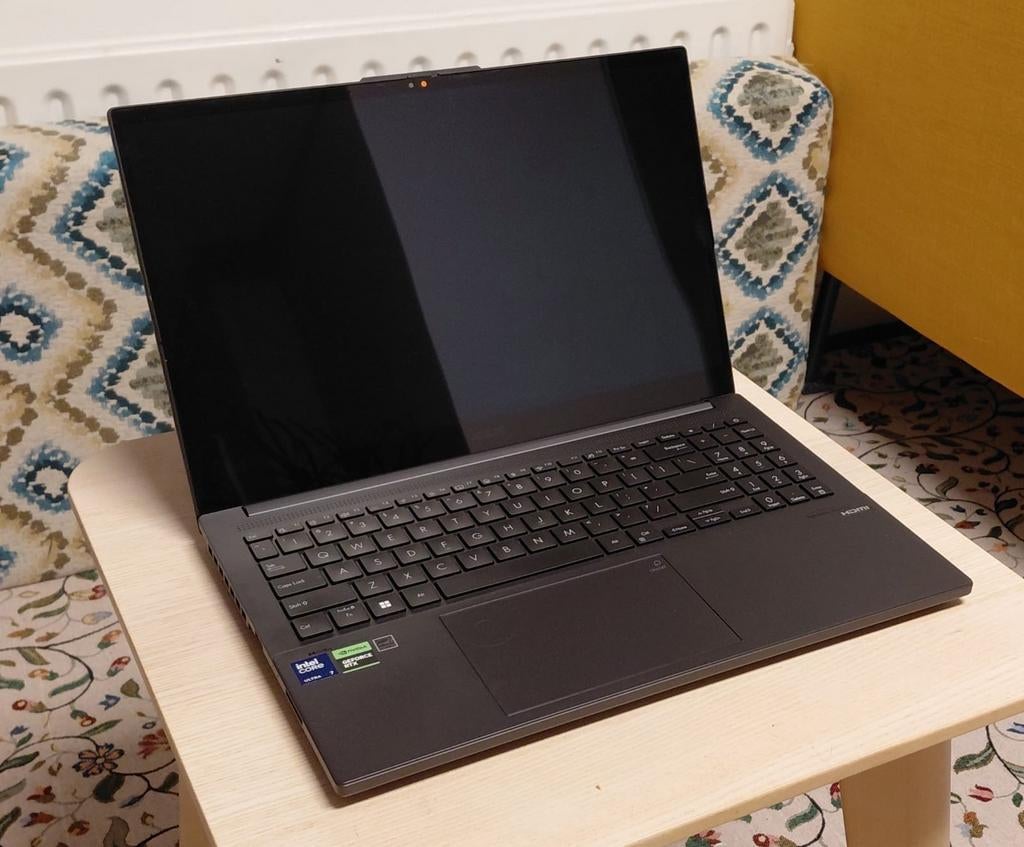 ASUS Vivobook Pro 15 OLED, Core Ultra 7, 1TB, GeForce 3050, Met videokaart, 2 tot 3 Ghz, 15 inch, Ophalen of Verzenden