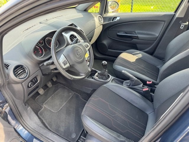 Opel Corsa 1.2-16V AIRCO / 5DEURS, Voorwielaandrijving, Euro 5, Gebruikt, 4 cilinders
