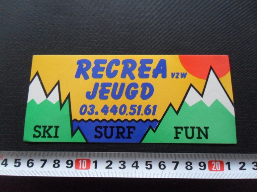 sticker RECREA vzw JEUGD  SKi SURF FUN, Ophalen of Verzenden, Zo goed als nieuw
