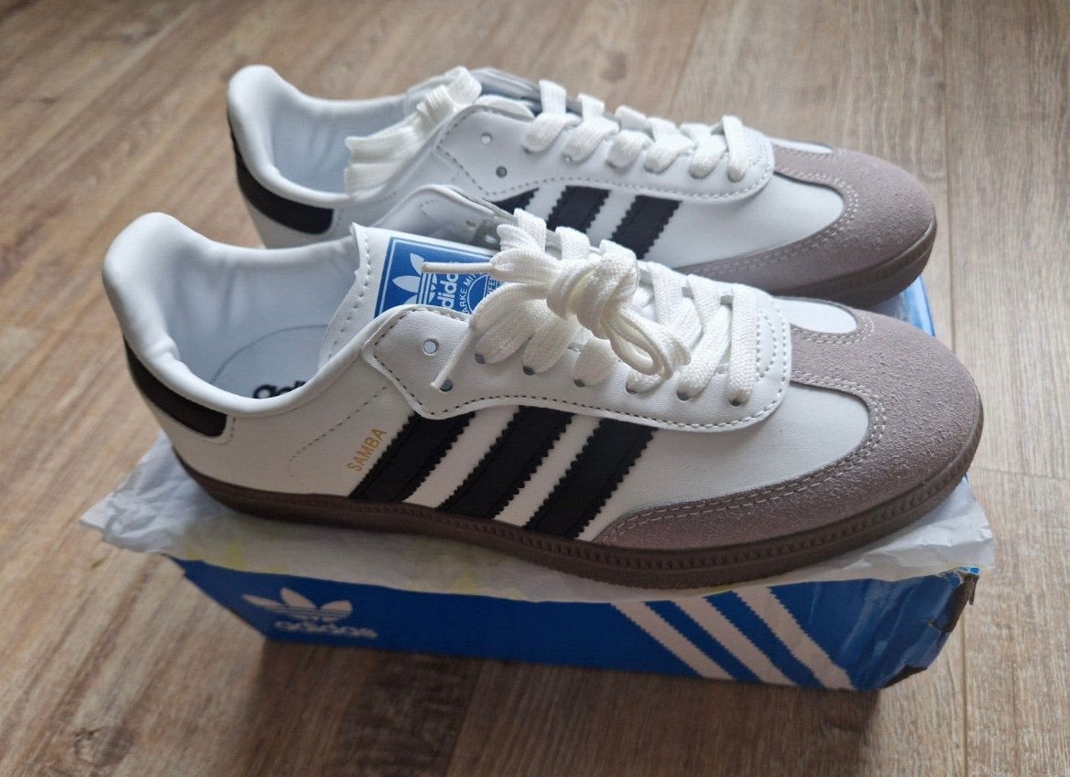 Adidas Samba Nieuw, Wit, Overige typen, Nieuw, Ophalen of Verzenden