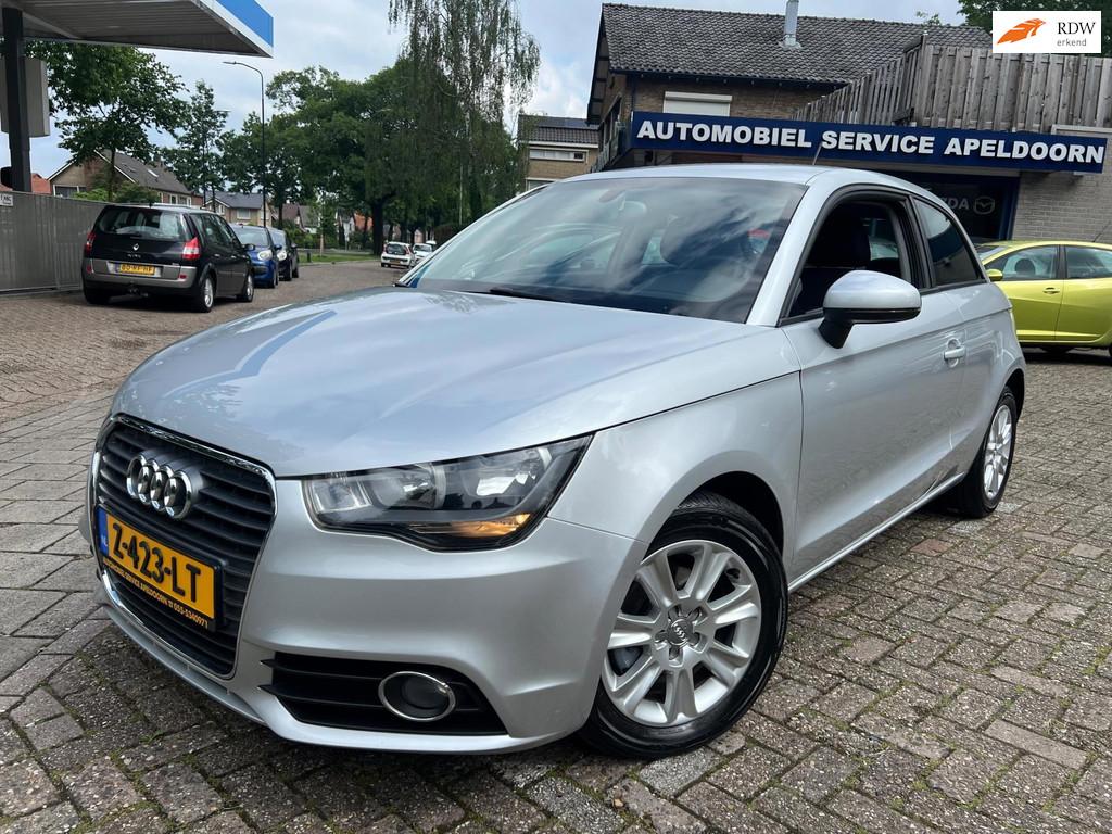 Audi A1 1.2 TFSI Attraction *CLIMA*STOELVERW.*DIML AUTOM.*EL, Euro 5, 86 pk, 4 cilinders, 4 stoelen