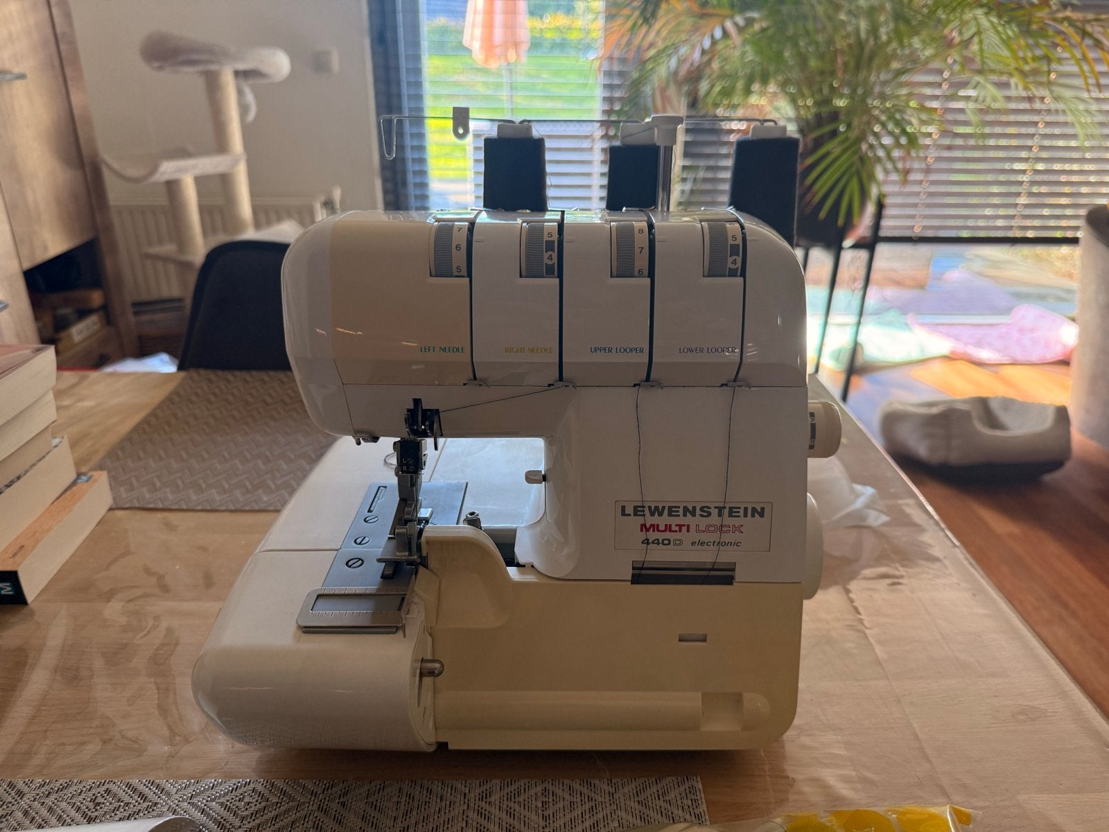 Lewenstein Multi Lock 440D Elektronische Lockmachine, Hobby en Vrije tijd, Ophalen, Zo goed als nieuw, Lockmachine, Lewenstein