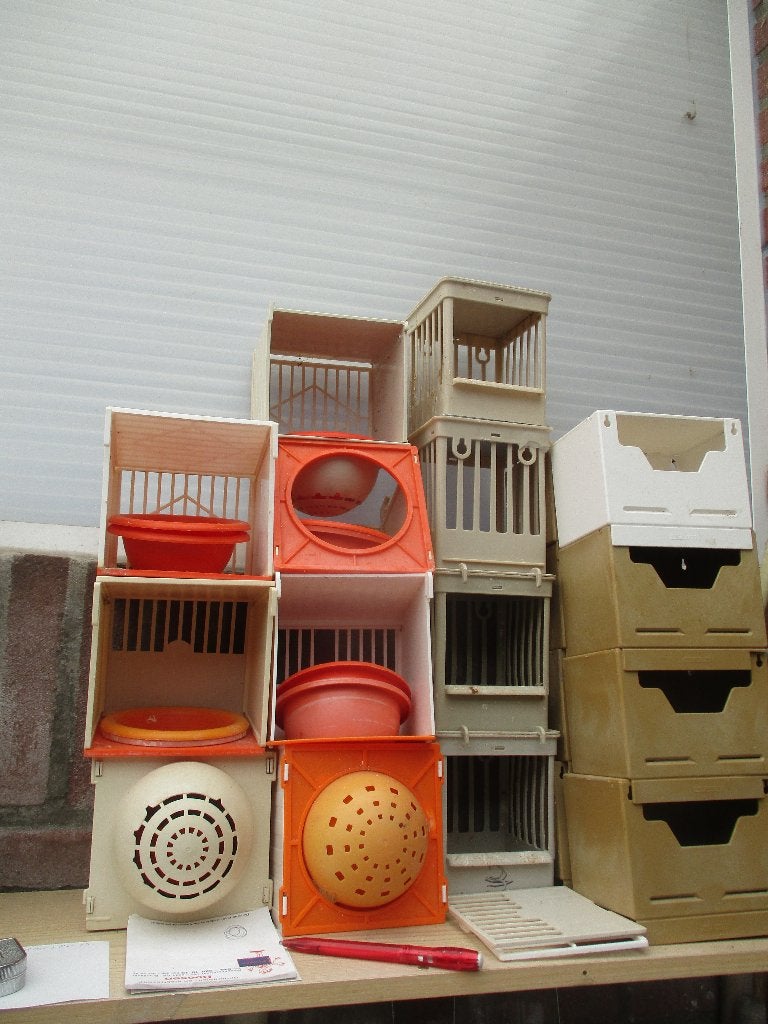 19 nest kastjes samen, Ophalen, Zo goed als nieuw, Kooi-accessoires