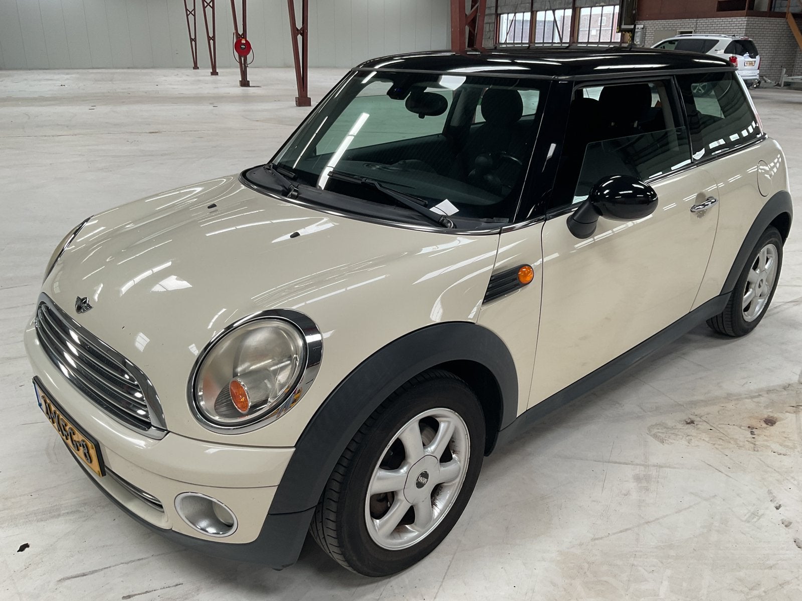 LEUKE MINI COOPER 1.6 RIJDT PRIMA NWE APK HANDSCHAKEL, Auto's, Mini, Bedrijf, Cooper S, ABS, Airbags, Airconditioning, Metallic lak