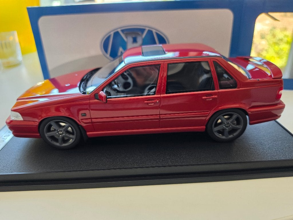 Volvo S70r 1998 1/18 1 van de 50, Ophalen of Verzenden, Nieuw, Auto, Overige merken