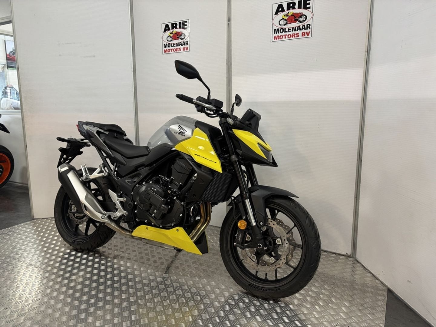 Honda CB750 Hornet E-Clutch (bj 2026), 2 cilinders, HONDA, Bedrijf, Onbekend