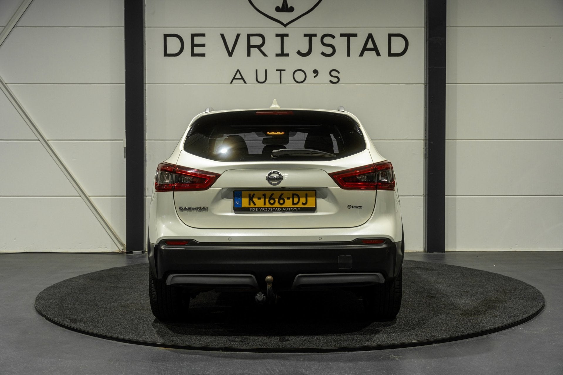 Nissan Qashqai 1.3 DIG-T N-Connecta, Auto's, Gebruikt, Euro 6, 4 cilinders, 1290 kg