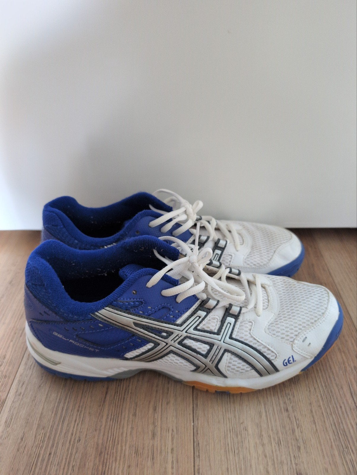 Asics Binnensport Gymschoenen Maat 42, Ophalen of Verzenden