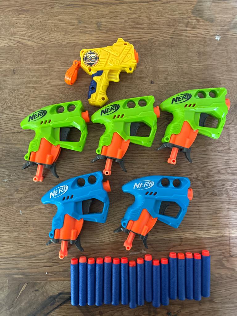 Nerf Pistolen Set met Darts - 6 Blasters & Munitie, Ophalen of Verzenden, Gebruikt