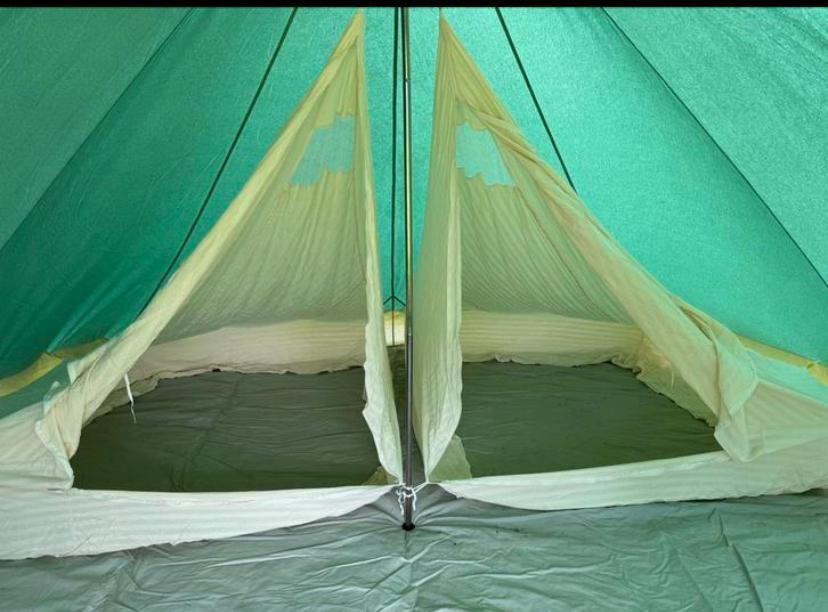 Pyramide tent groen twee Slaapcabine.s, Ophalen of Verzenden, Zo goed als nieuw