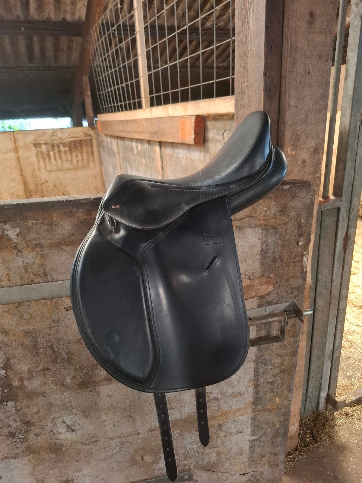 16 inch club tekna zadel nieuw, Dieren en Toebehoren, Paarden en Pony's | Zadels, Vlakke zit, Tekna, Ophalen of Verzenden, Zo goed als nieuw