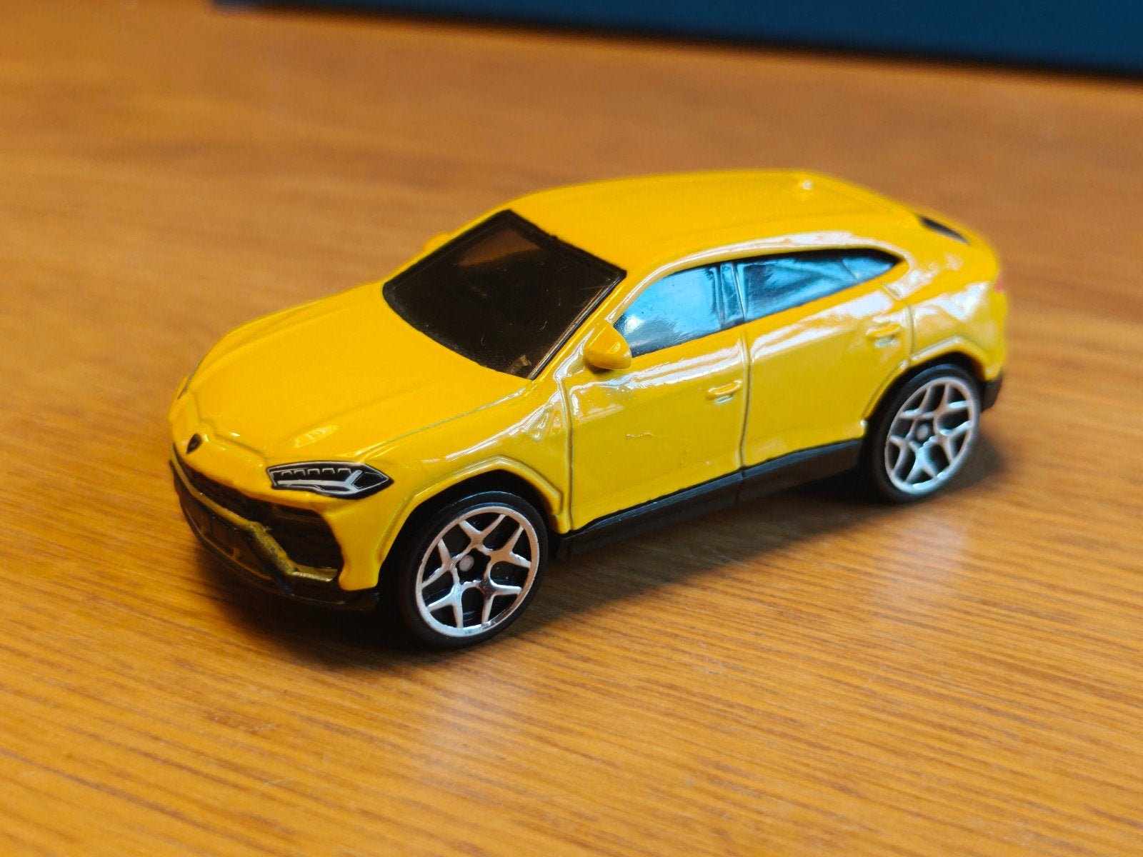 Hot Wheels Lamborghini Urus GEEL, Ophalen of Verzenden, Auto