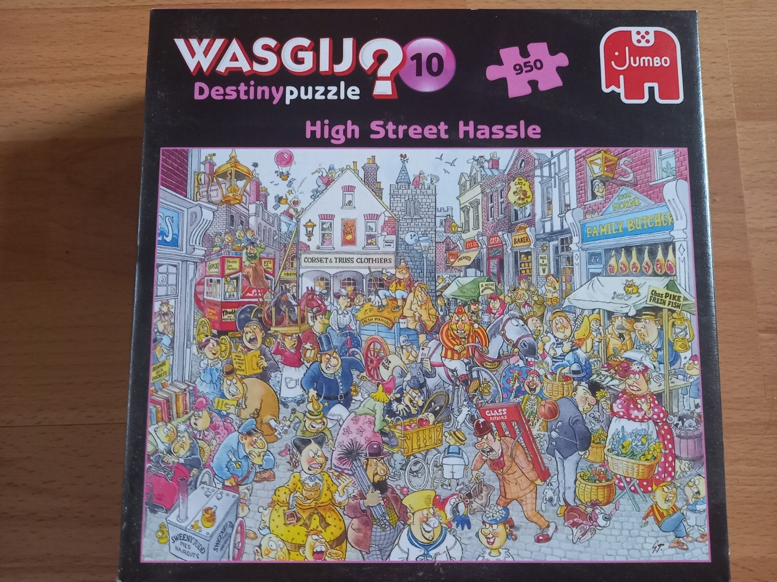 Wasgij Destiny 10 - Chaos in de winkelstraat (950 stukjes), Hobby en Vrije tijd, Ophalen of Verzenden, 500 t/m 1500 stukjes, Zo goed als nieuw