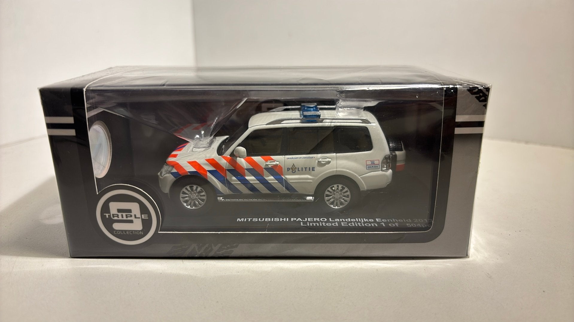 Mitsubishi pajero landelijke eenheid triple9 1.43, Hobby en Vrije tijd, Overige merken, Auto, Ophalen of Verzenden, A