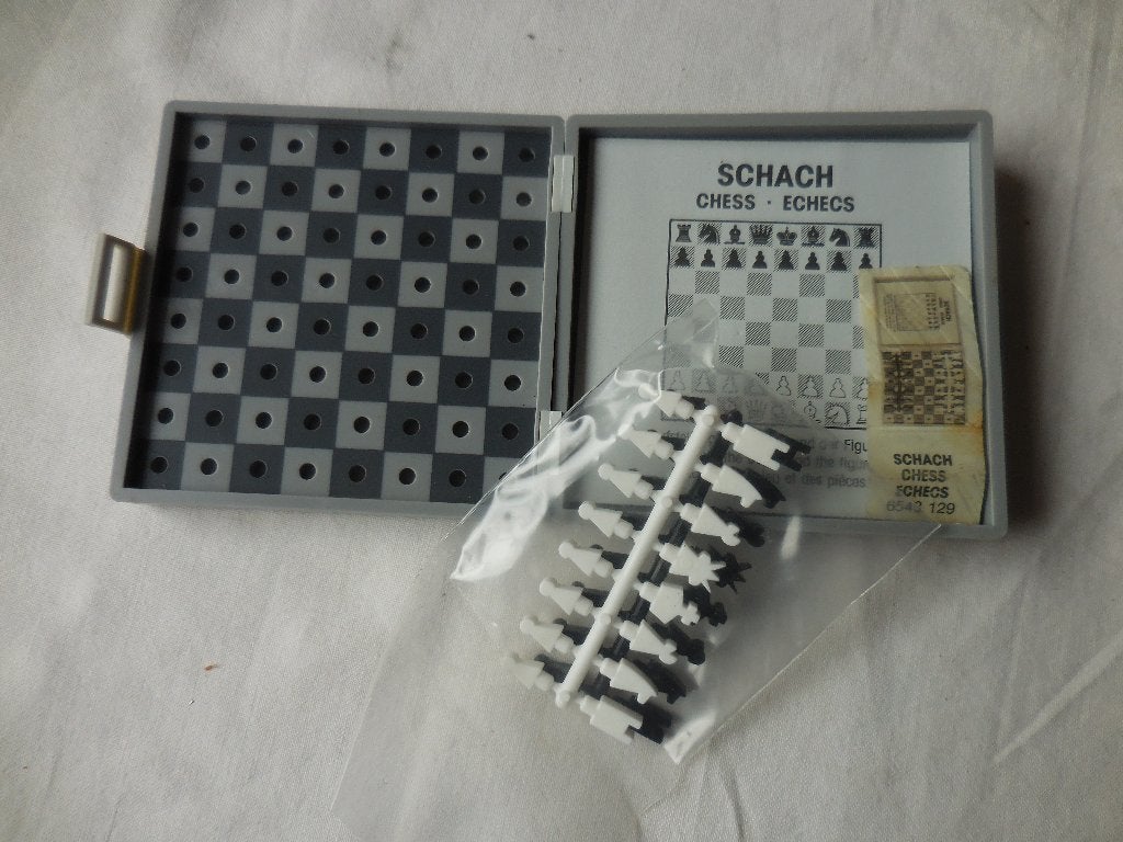 Mini ReisSchaakspel, Hobby en Vrije tijd, Gezelschapsspellen | Bordspellen, Een of twee spelers, Ophalen, Nieuw, Reisspel
