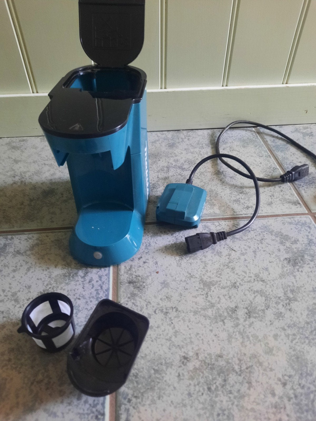 Nieuw Makita DCM500Z Accu Koffiezetapparaat (excl. accu), Witgoed en Apparatuur, Koffiezetapparaten, Ophalen, Afneembaar waterreservoir