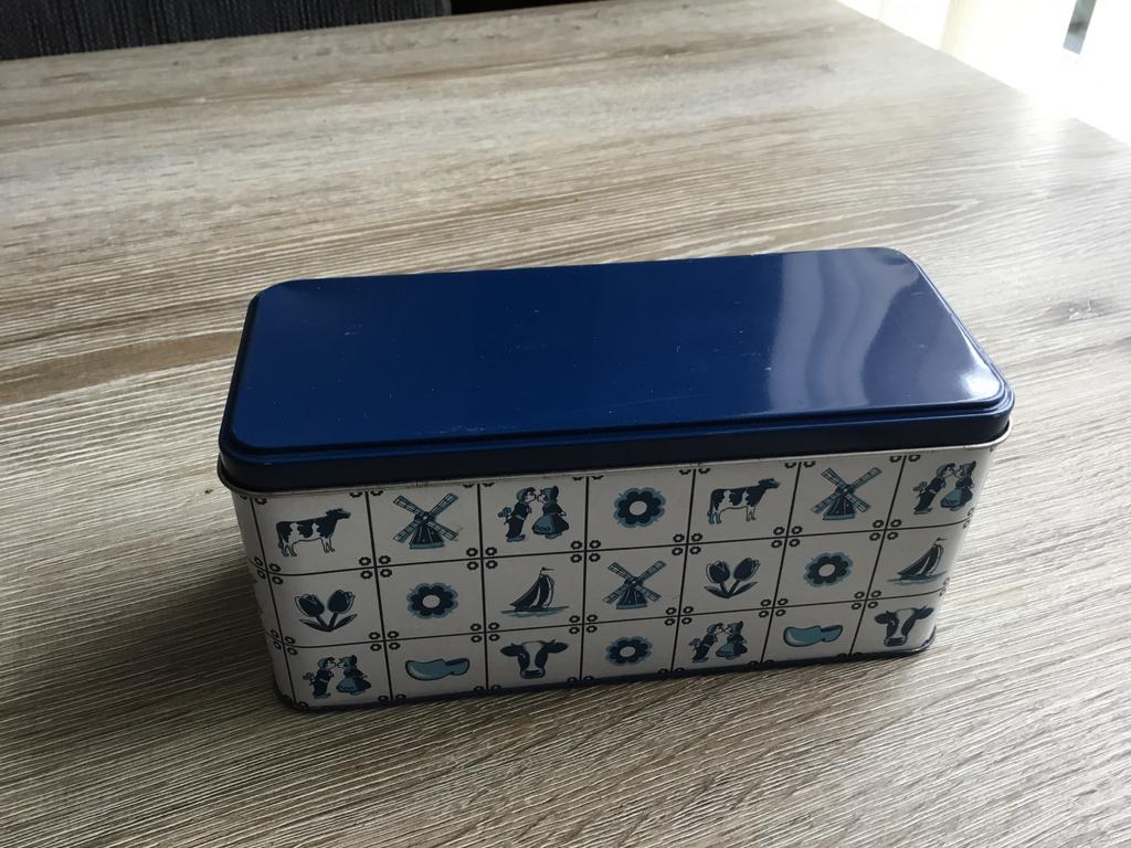 Blikken doos met Delfts blauw motief, Ophalen of Verzenden, Gebruikt, Overige, Overige merken