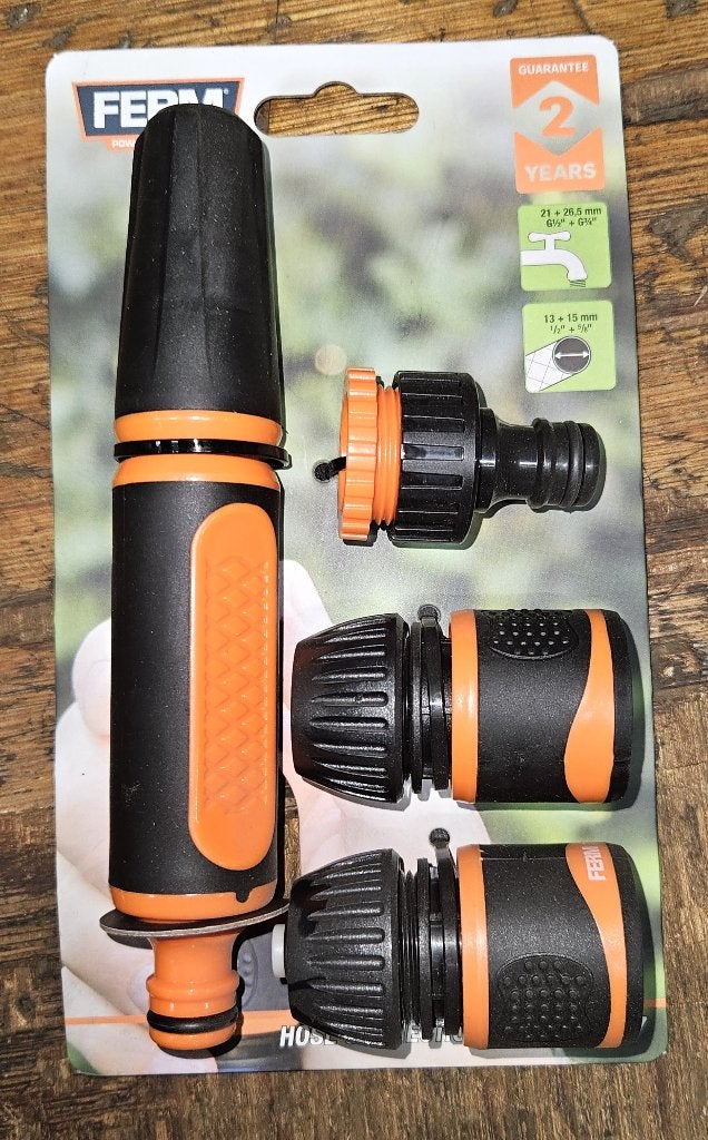 Tuinspuit instelbaar met koppelingen, Ophalen, Zo goed als nieuw, Handsproeier