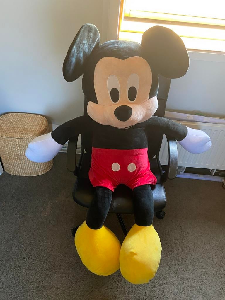 Nieuwe mickey mouse knuffel, Verzamelen, Disney, Ophalen, Mickey Mouse, Zo goed als nieuw