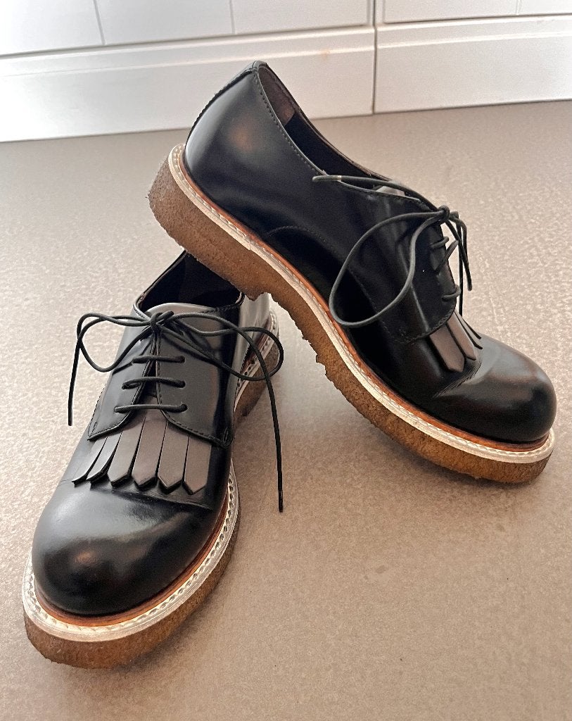original A.G.L. Attilio Giusti Leombruni brogues  size 36, Kleding | Dames, Schoenen, Schoenen met lage hakken, Zwart, AGL, Ophalen of Verzenden