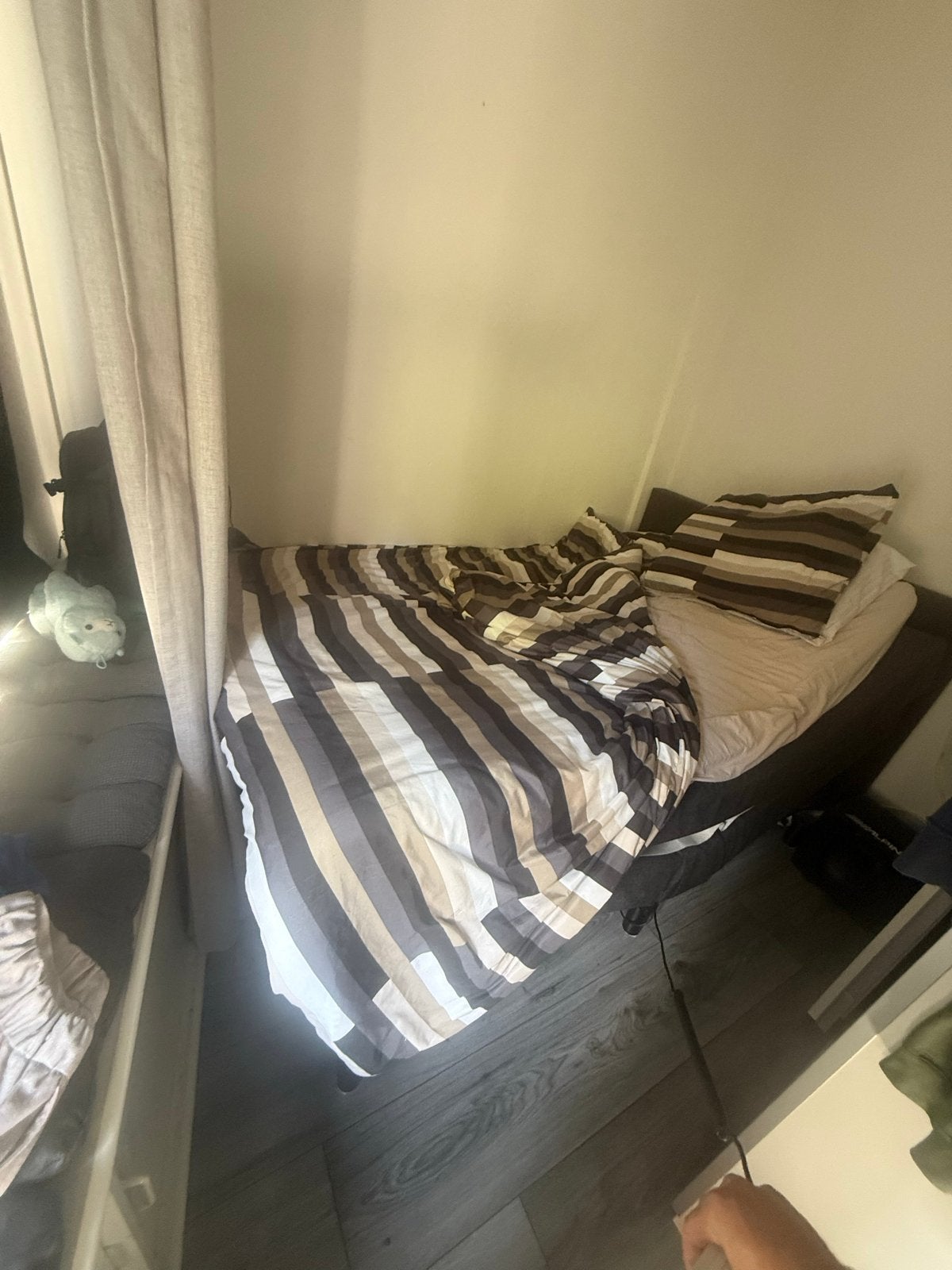Auping boxspring gratis af te halen, Huis en Inrichting, Slaapkamer | Boxsprings, Ophalen, Gebruikt, Bruin, Tweepersoons