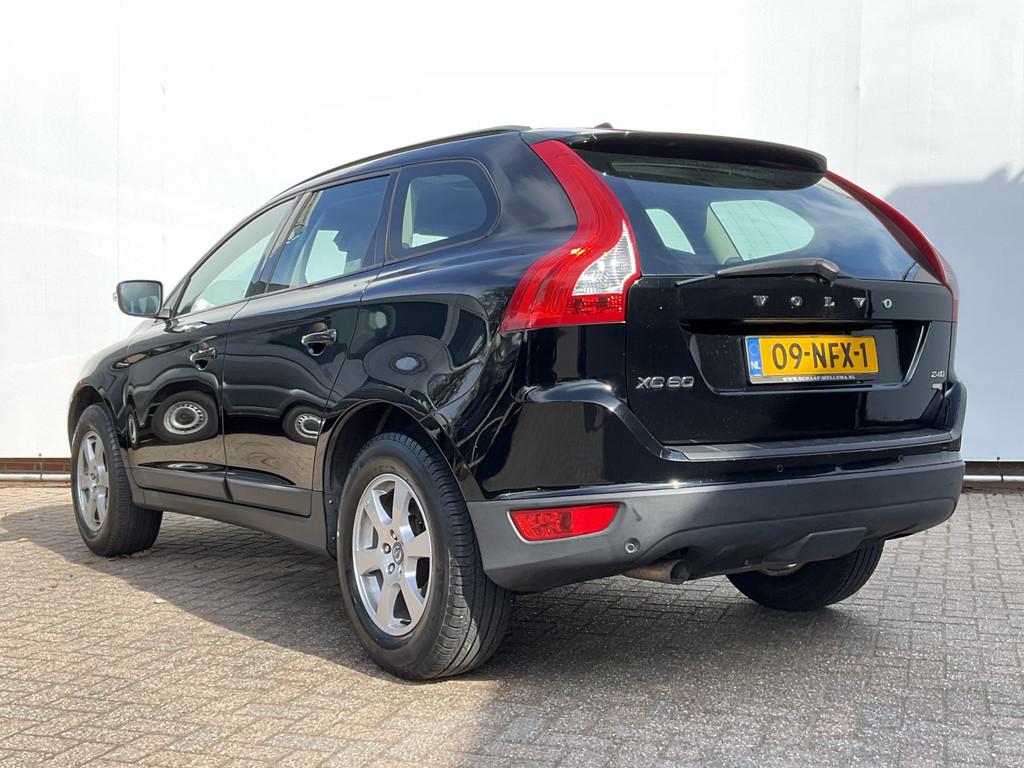 Volvo XC60 2.4D 5-Cil 176pk Trekhaak 1Eig Leer Nav/Cruise St, Voorwielaandrijving, Gebruikt, 1618 kg, Zwart
