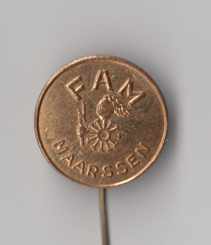 FAM Maarssen Stofzuiger speldje, Gebruikt, Niet vindbaar, Niet vindbaar, Speldje of Pin