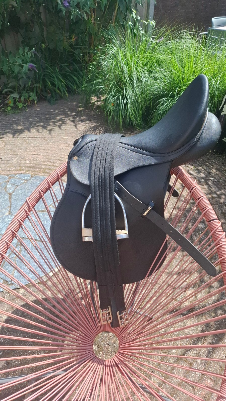 Wintec/Bates all-purpose (veelzijdigheids) zadel, Ophalen, Gebruikt, Veelzijdigheid, M (17 inch)