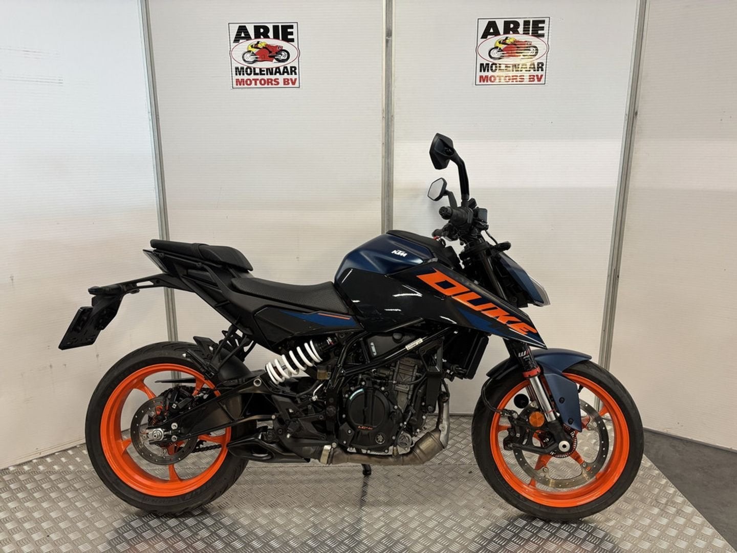 KTM Duke 125 ABS (bj 2025), KTM, Bedrijf, Onbekend, 125 cc