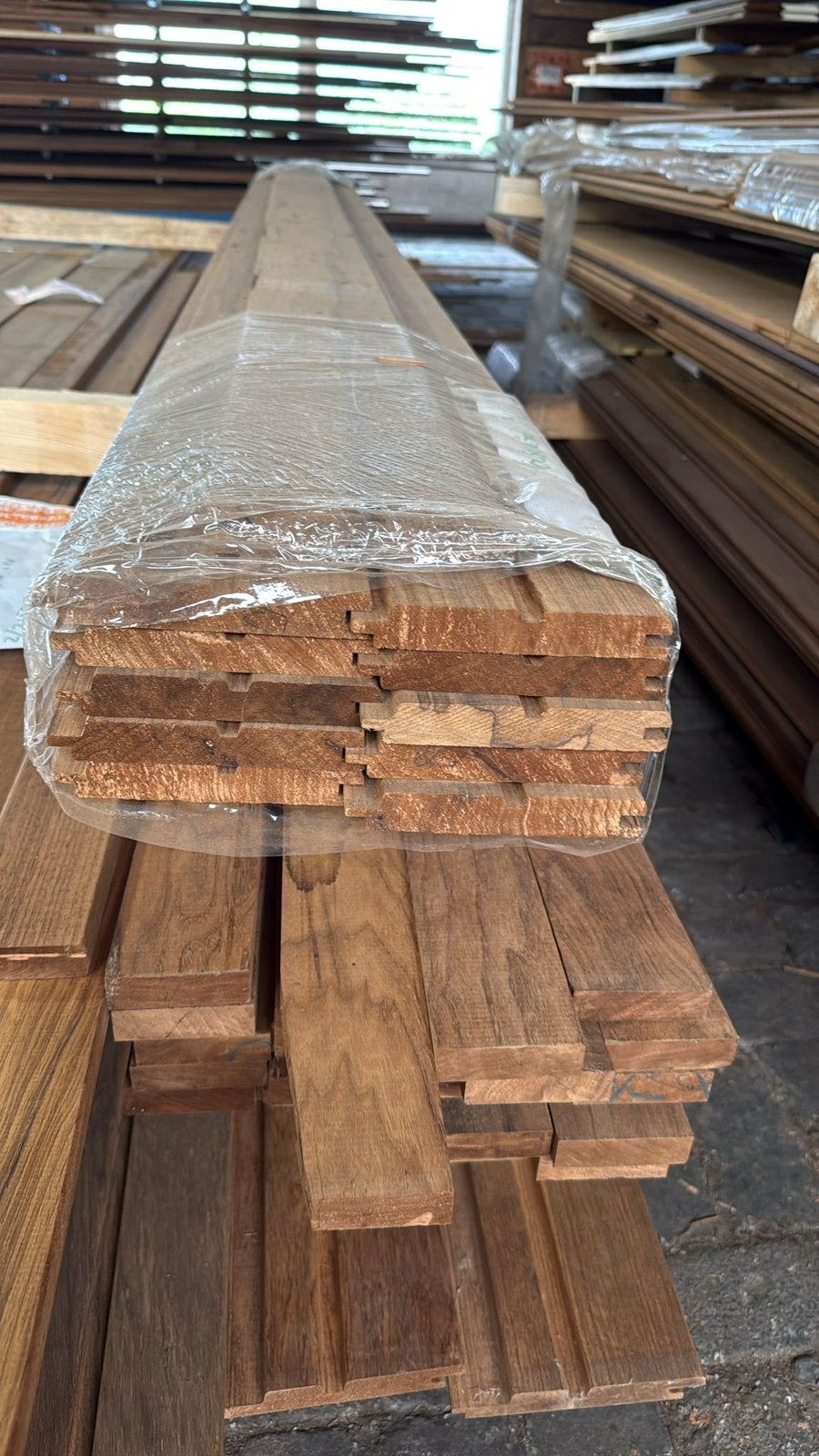 11 stuks Thermo Fraké Dubbele Rhombus 21x140x3350mm, Minder dan 25 mm, Ophalen of Verzenden, Zo goed als nieuw, Plank