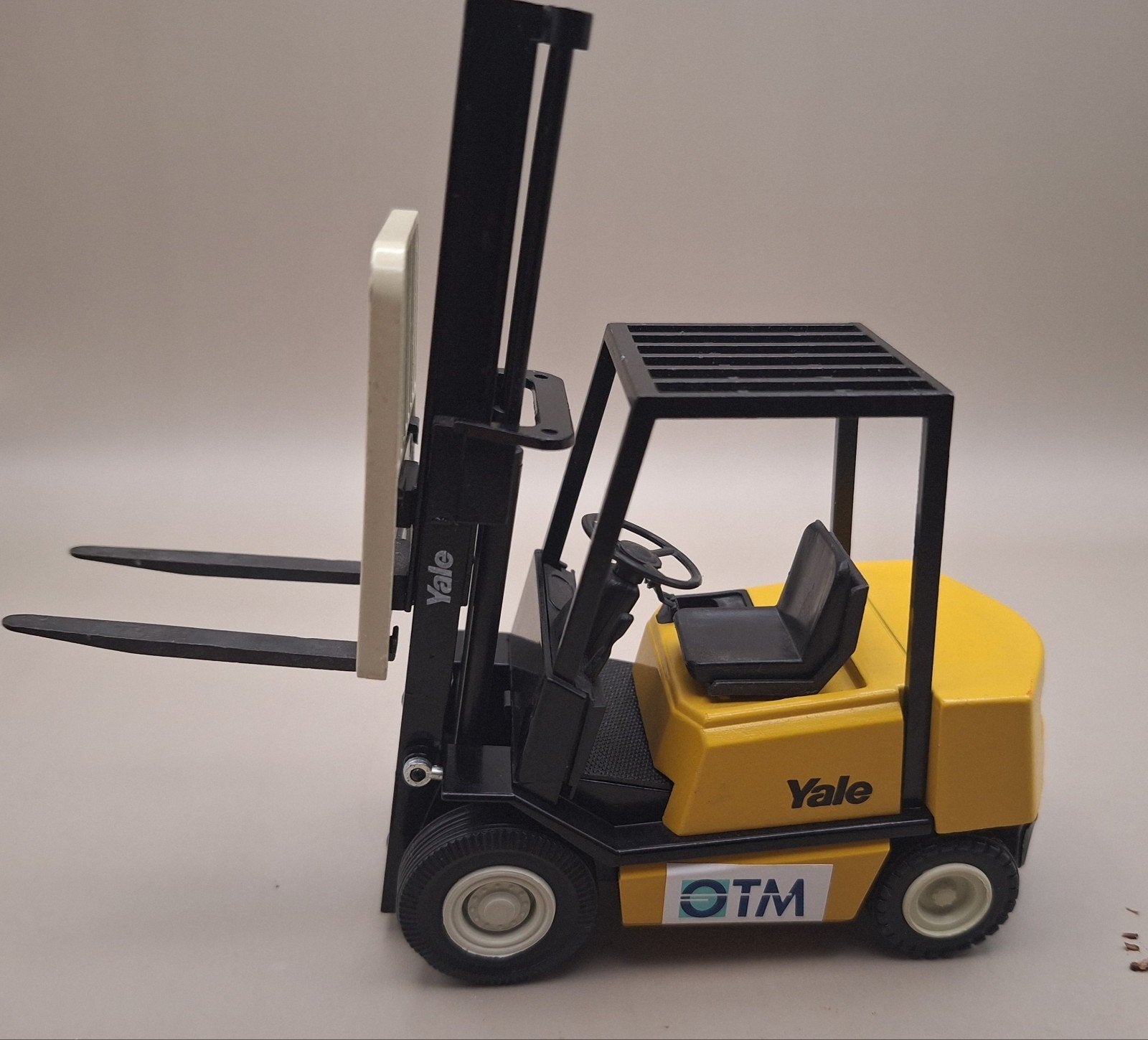 Conrad Yale OTM Heftruck Model 2998 1:25, Ophalen of Verzenden