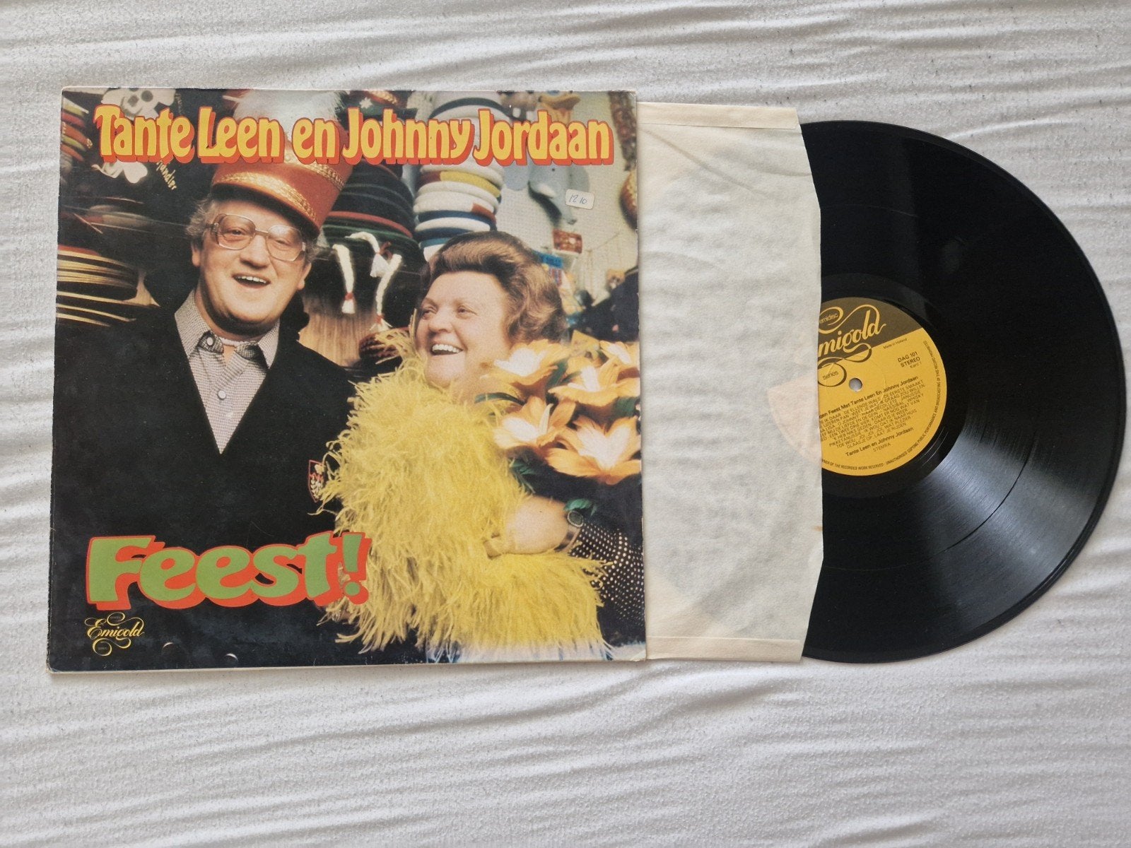 LP Tante Leen en Johnny Jordaan - Feest!, LP, Gebruikt, Ophalen of Verzenden, Levenslied of Smartlap