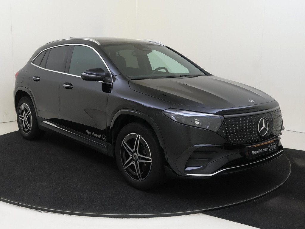Mercedes-Benz EQA 250+ AMG Line 71 kWh / Panoramadak, Auto's, Mercedes-Benz, 15 min, Gebruikt, Zwart, Zwart