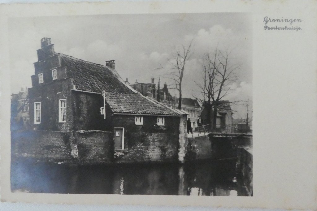 Ansichtkaart, 1934, Groningen Poortershuisje, Ophalen of Verzenden, 1920 tot 1940, Gelopen, Groningen