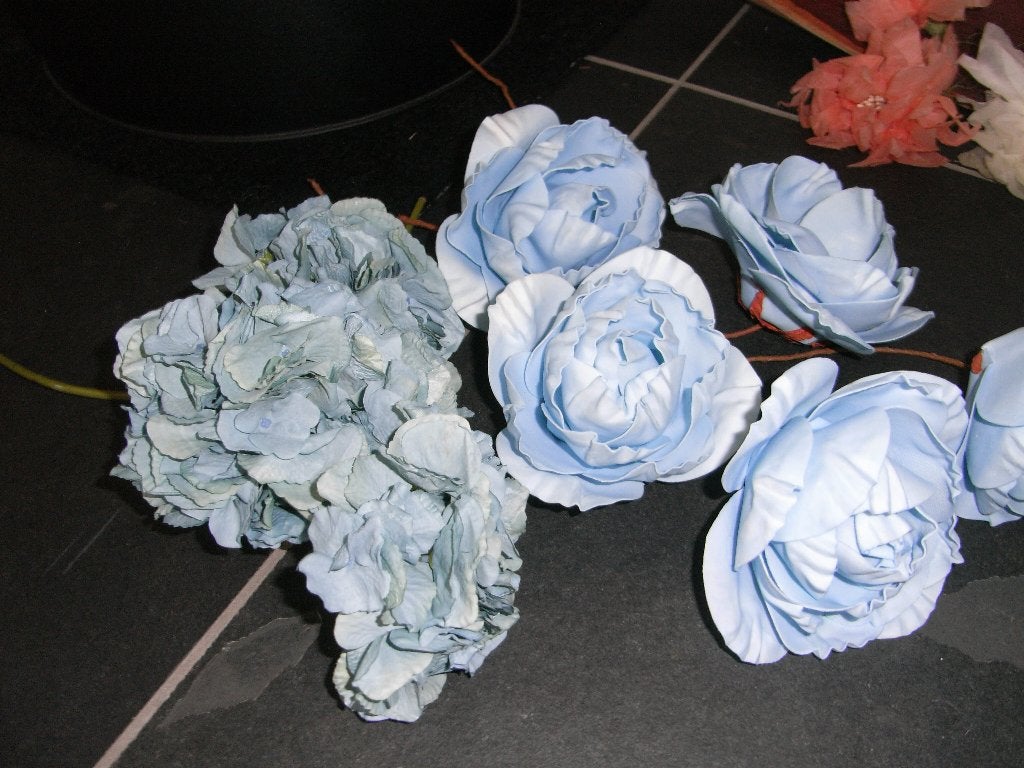 zijde bloemen/rozen/hortensia blauw tint kunstbloemen, Huis en Inrichting, Binnen, Nieuw, Ophalen of Verzenden, Overige merken