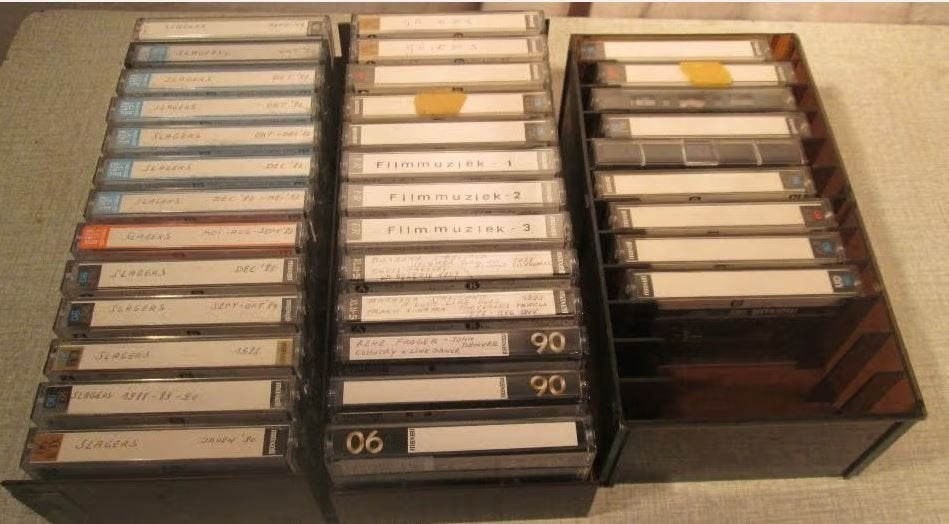 35 Voorbespeelde Cassettebandjes - Maxell, Overige genres, Ophalen of Verzenden, Zo goed als nieuw, Voorbespeeld