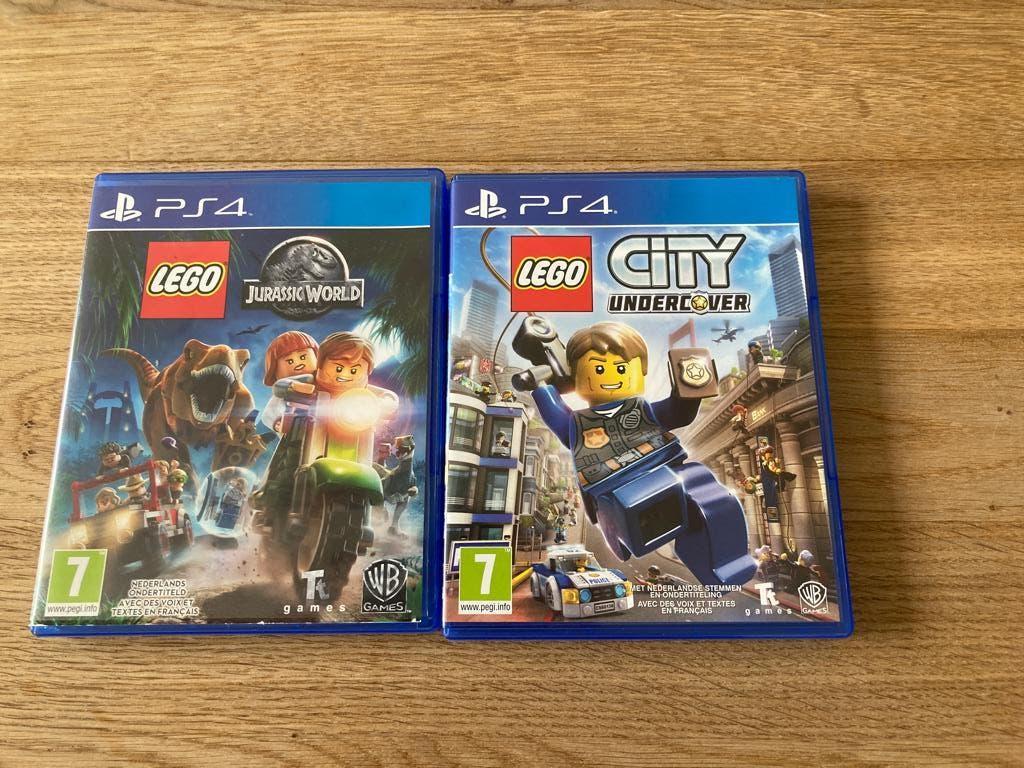 LEGO Jurassic world + LEGO City undercover voor PS4, Spelcomputers en Games, Games | Sony PlayStation 4, 2 spelers, Zo goed als nieuw