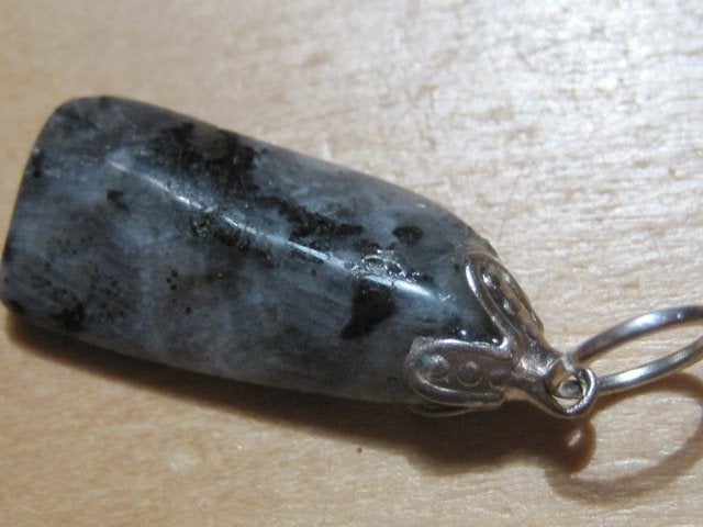 han. 3x aparte edelsteenhanger LARVIKIET (5) (Blue Pearl), Overige voorstellingen, Verzenden, Nieuw, Steen of Mineraal